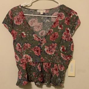❌SOLD❌ Chance Flowery Crop Top Size:S